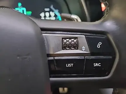 Photo 31 DS DS 7 Gén. I Ph1 Louvre 5