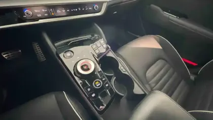 Photo 17 Kia Sportage Gén. V Ph1 GT-line Premium 5