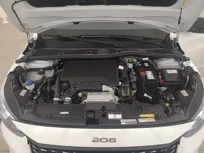 Photo 28 Peugeot 208  PureTech 100 S&S EAT8
