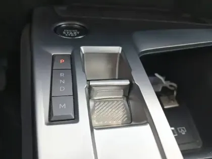 Photo 13 Peugeot 308 Gén. III Ph1 Allure Pack 5