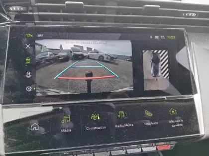 Photo 34 Peugeot 308  PureTech 130ch S&S EAT8