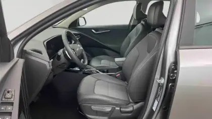 Photo 16 Kia Niro  1.6 GDi 129 ch HEV DCT6