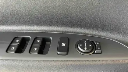 Photo 21 Kia Stonic  1.0 T-GDi 100 ch BVM6