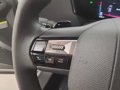 Photo 63 DS DS 4  PureTech 130 EAT8