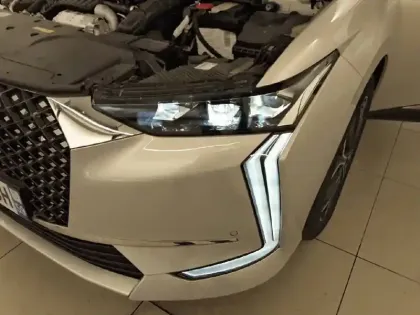 Photo 36 DS DS 4  PureTech 130 EAT8