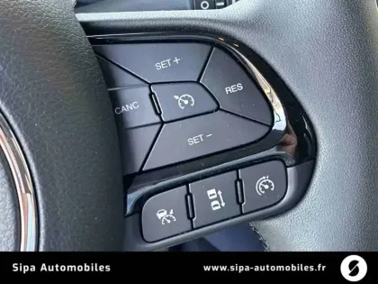 Photo 24 Jeep Renegade  1.3 Turbo T4 240 ch PHEV AT6 4xe eAWD