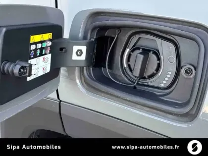 Photo 27 Jeep Renegade  1.3 Turbo T4 240 ch PHEV AT6 4xe eAWD