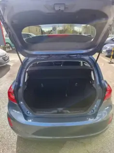 Photo 18 Ford Fiesta  1.1 75 ch BVM5