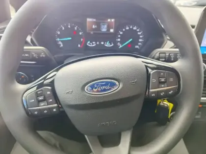 Photo 10 Ford Fiesta Gén. V Ph1 Evo Cool & Connect 5