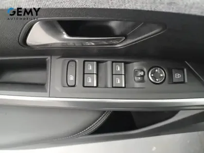 Photo 11 Peugeot 3008 Gén. III Ph1 GT 5