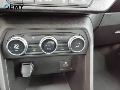 Photo 36 Dacia Sandero Gén. III (BJI) Ph1 Stepway Confort 5