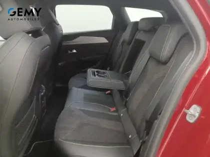 Photo 9 Peugeot 308  SW PureTech 130ch S&S EAT8