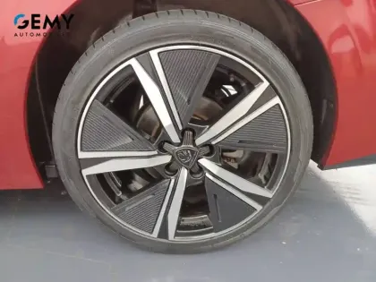 Photo 10 Peugeot 308  SW PureTech 130ch S&S EAT8