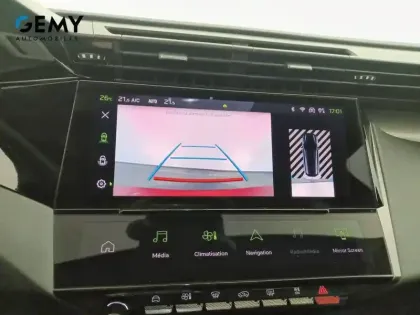 Photo 16 Peugeot 308  SW PureTech 130ch S&S EAT8