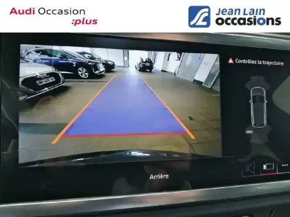 Photo 15 Audi Q3 Gén. II Ph1 S line 5