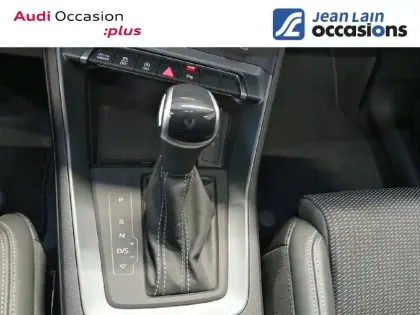 Photo 53 Audi Q3  35 TFSI 150 ch S tronic 7