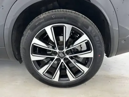 Photo 28 Renault Austral  E-Tech hybrid 200