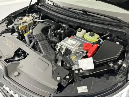 Photo 35 Renault Austral  E-Tech hybrid 200