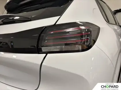 Photo 34 Peugeot 208  100 S&S BVM6