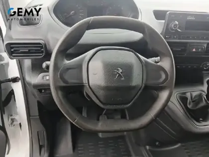 Photo 12 Peugeot Partner  FOURGON STANDARD 650 KG BLUEHDI 100 S&S BVM5