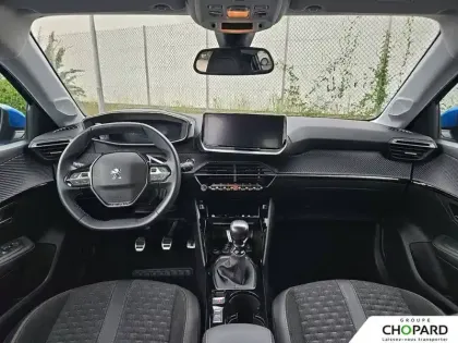 Photo 48 Peugeot 208  PureTech 100 S&S BVM6