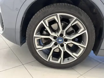 Photo 11 BMW X2  xDrive 25e 220 ch BVA6