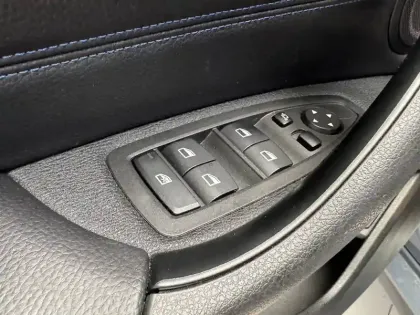 Photo 23 BMW X2  xDrive 25e 220 ch BVA6