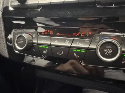 Photo 40 BMW X2  xDrive 25e 220 ch BVA6