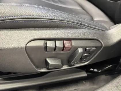 Photo 22 BMW X2  xDrive 25e 220 ch BVA6