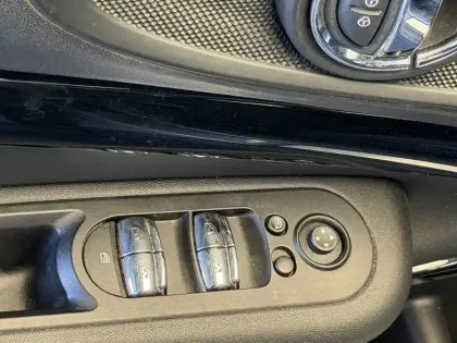 Photo 23 Mini Mini Clubman One 102 ch