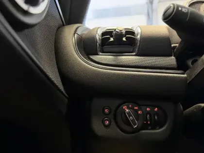 Photo 17 Mini Mini Clubman One 102 ch
