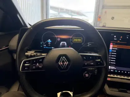 Photo 26 Renault Megane  E-Tech EV60 220 ch optimum charge