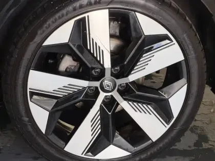 Photo 40 Renault Megane  E-Tech EV60 220 ch optimum charge