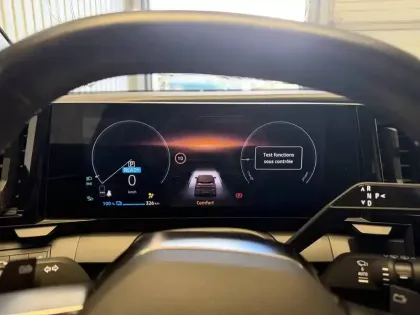 Photo 20 Renault Megane  E-Tech EV60 220 ch optimum charge