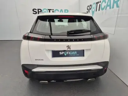 Photo 50 Peugeot 2008  PureTech 130 S&S EAT8