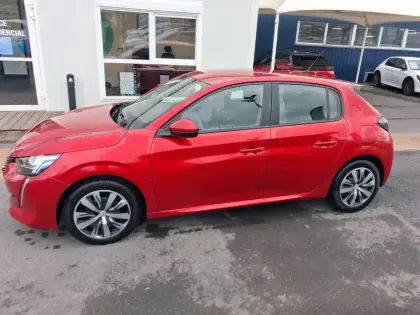 Photo 27 Peugeot 208  PureTech 75 S&S BVM5