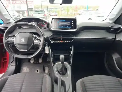 Photo 50 Peugeot 208  PureTech 75 S&S BVM5