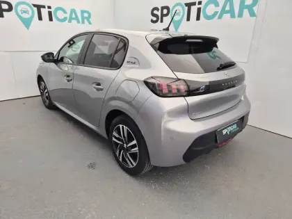 Photo 43 Peugeot 208  PureTech 100 S&S BVM6