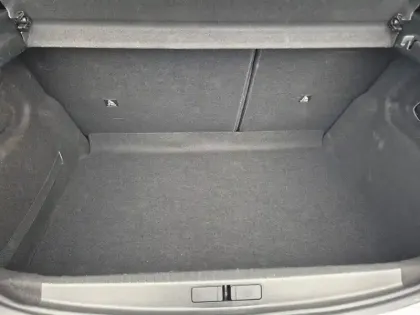 Photo 42 Peugeot 208  PureTech 100 S&S BVM6