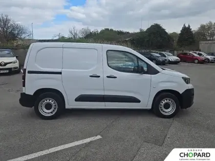 Photo 35 Peugeot Partner  FOURGON STANDARD 650 KG BLUEHDI 100 S&S BVM6