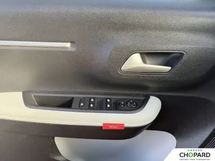 Photo 13 Citroën C3 Gén. IV Ph1 MAX 5