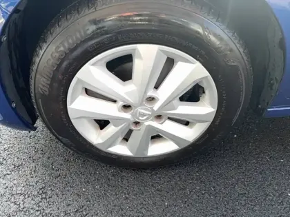 Photo 8 Dacia Sandero  SCe 65