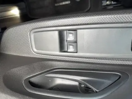 Photo 42 Dacia Sandero  SCe 65