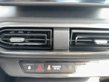 Photo 32 Dacia Sandero  SCe 65