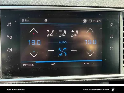 Photo 16 Peugeot 308  BlueHDi 130ch S&S EAT8