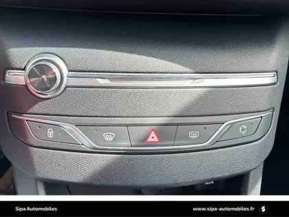 Photo 22 Peugeot 308  BlueHDi 130ch S&S EAT8