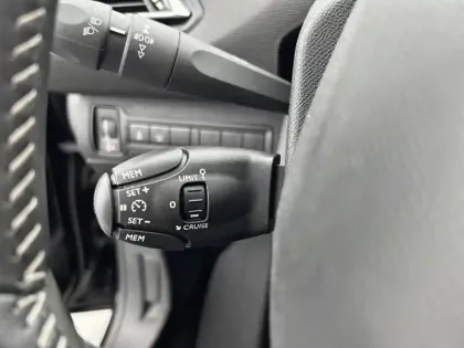 Photo 18 Peugeot 308  1.2 PureTech 110ch S&S BVM5