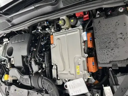Photo 23 Renault Clio  E-Tech full hybrid 145 ch GSR2
