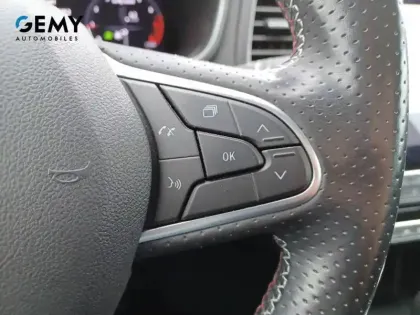 Photo 14 Renault Megane Mégane IV Estate TCe 140 EDC FAP - 21N