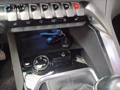 Photo 17 Peugeot 3008 Gén. II Ph2 Allure Pack 5